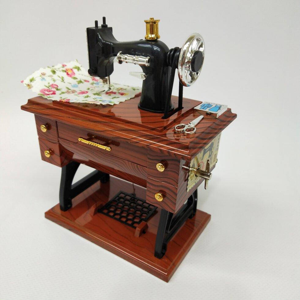 

Музыкальная шкатулка в виде швейной машинки (СИНДТЕКС-1094)