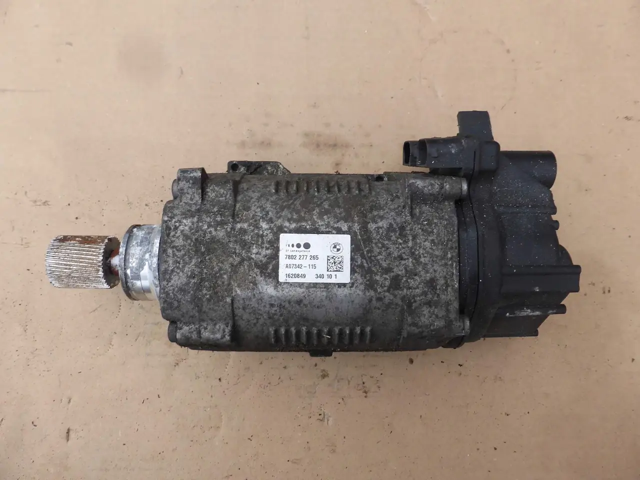 

Рулевая рейка BMW E90 7802277265 под заказ 2-4 дн