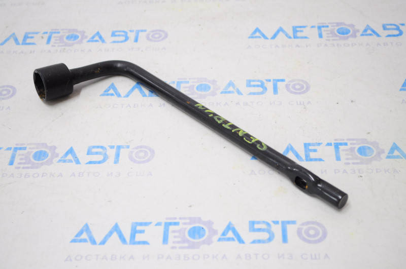 

Ключ балонный (гаечный) Nissan Sentra 13-19 99545-1HK0A Ниссан Сентра 2013-2019
