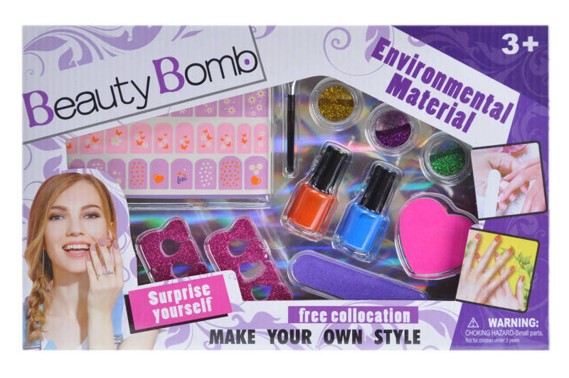 

Манікюрний набір в коробці 666-1 р.33*4*20см