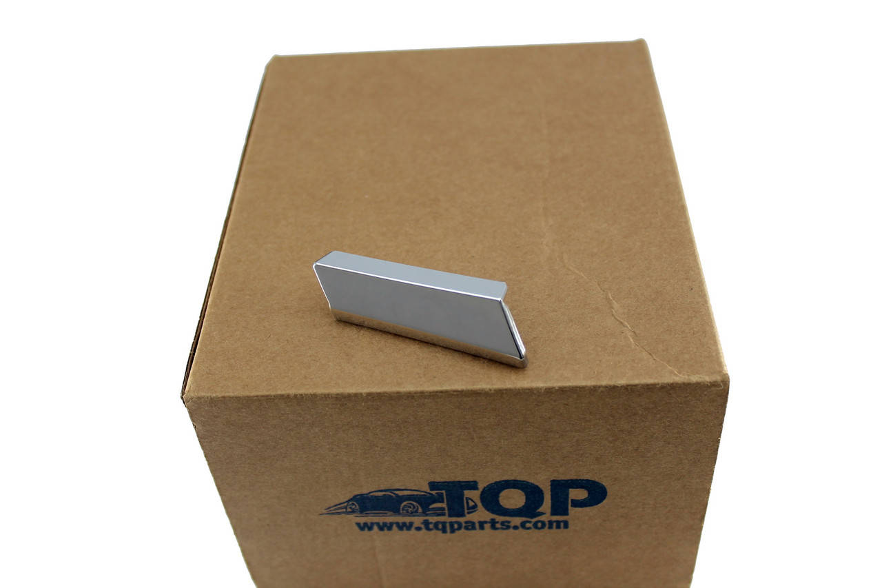 

Крышка форсунки прав. 85207-30031-2, 85207300312, Lexus GS300 06-11 (Лексус GS)