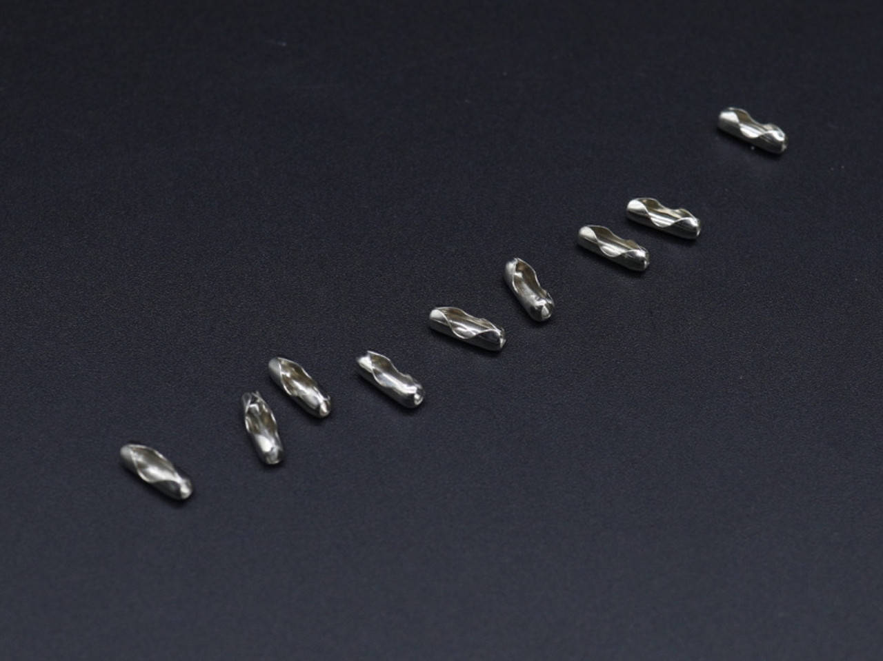 

Соединитель для шариковой цепочки 2,4мм., Серебро