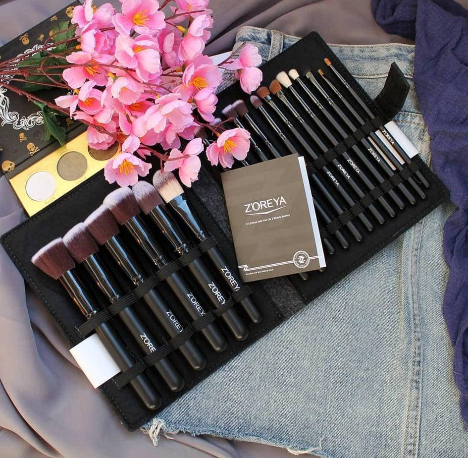 

Набор кистей для макияжа ZOREYA Makeup Brush Set - 18 pc