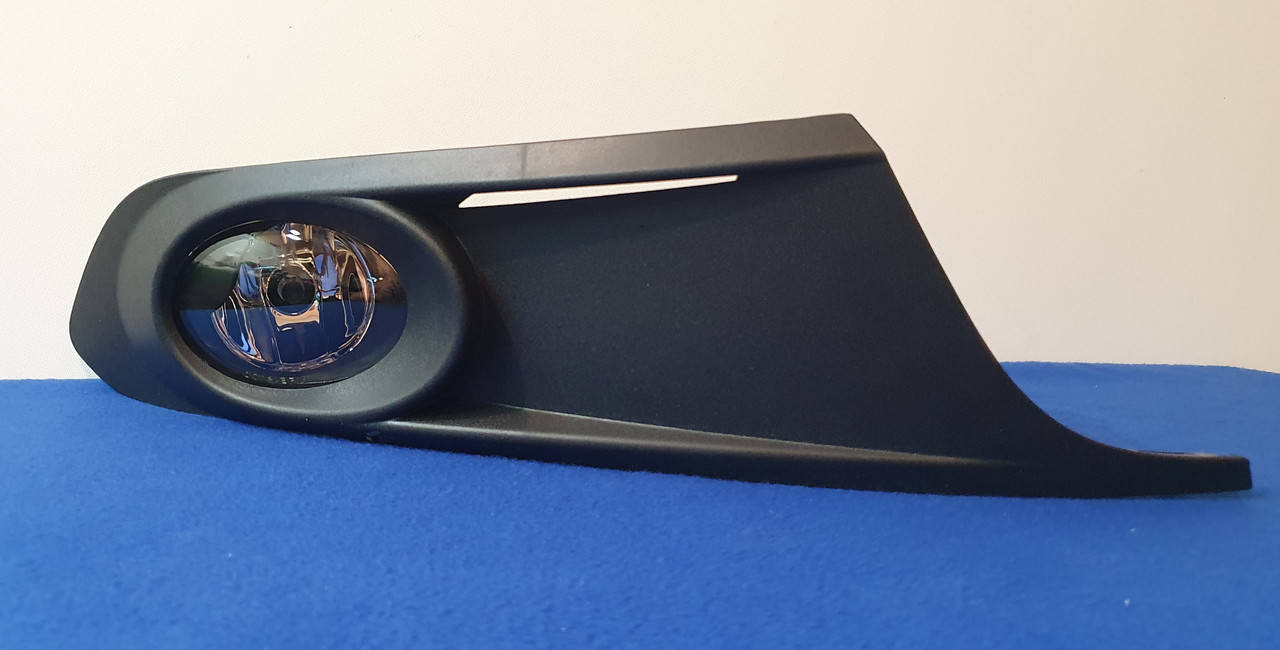 

Противотуманные фары Volkswagen Jetta 2011 - 2014