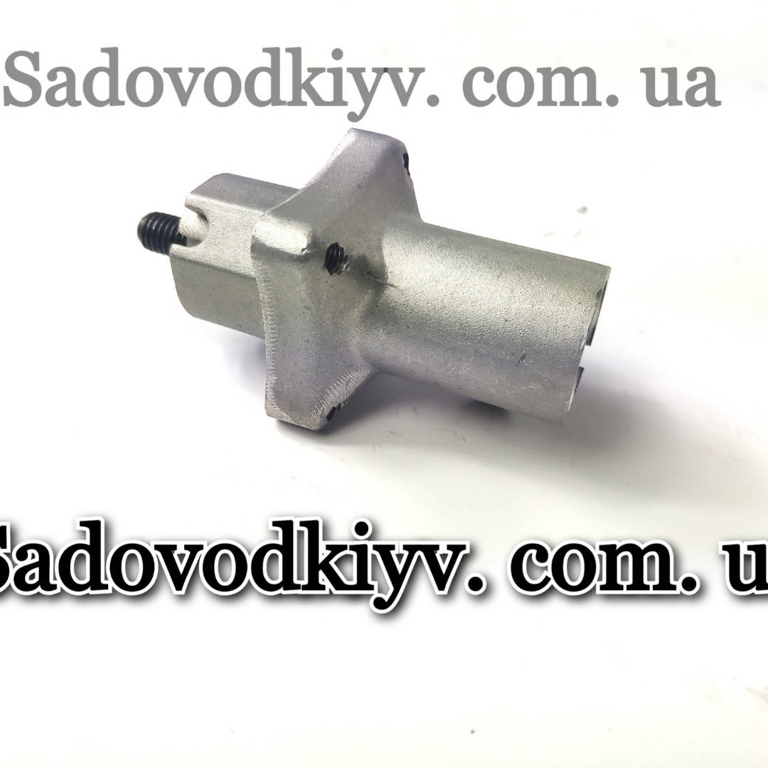 

Редуктор нижний на триммер Oleo-Mac TR 111e Оригинал