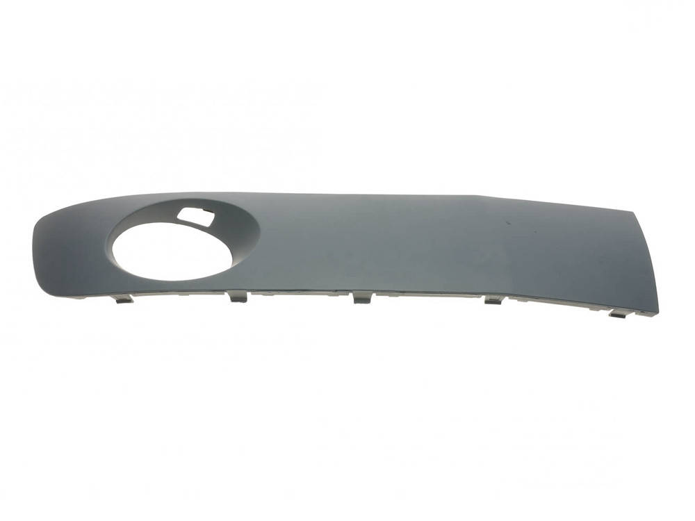 

Вставка бампера маска противотуманки птф правая VW T5 Фольксваген Т5 2010-2015 заглушка под противотуманку