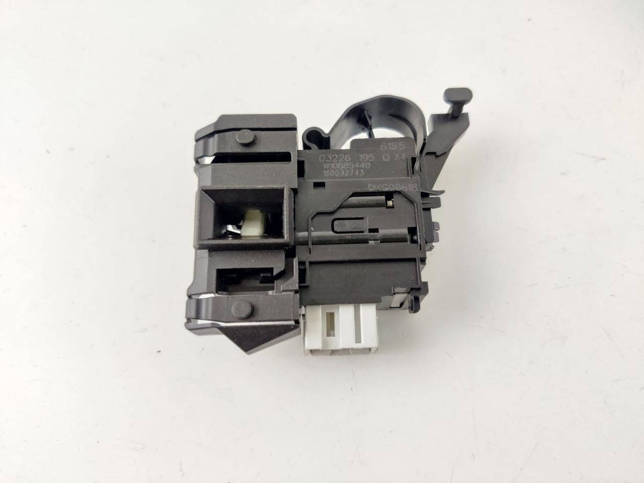 

C00536021 C00510057 Замок люка СМА Whirlpool Indesit Ariston