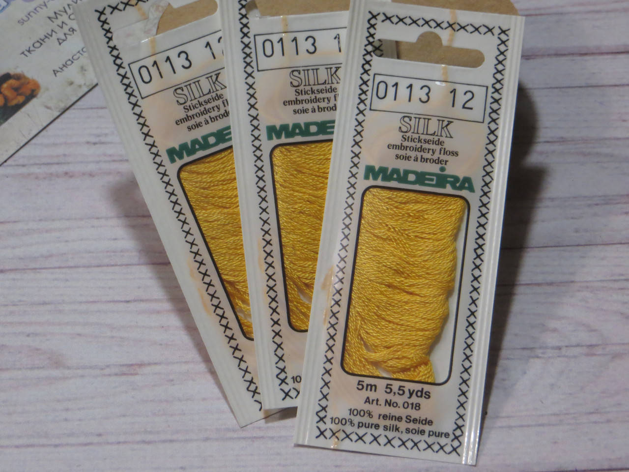 

Мулине Madeira Silk, 0113