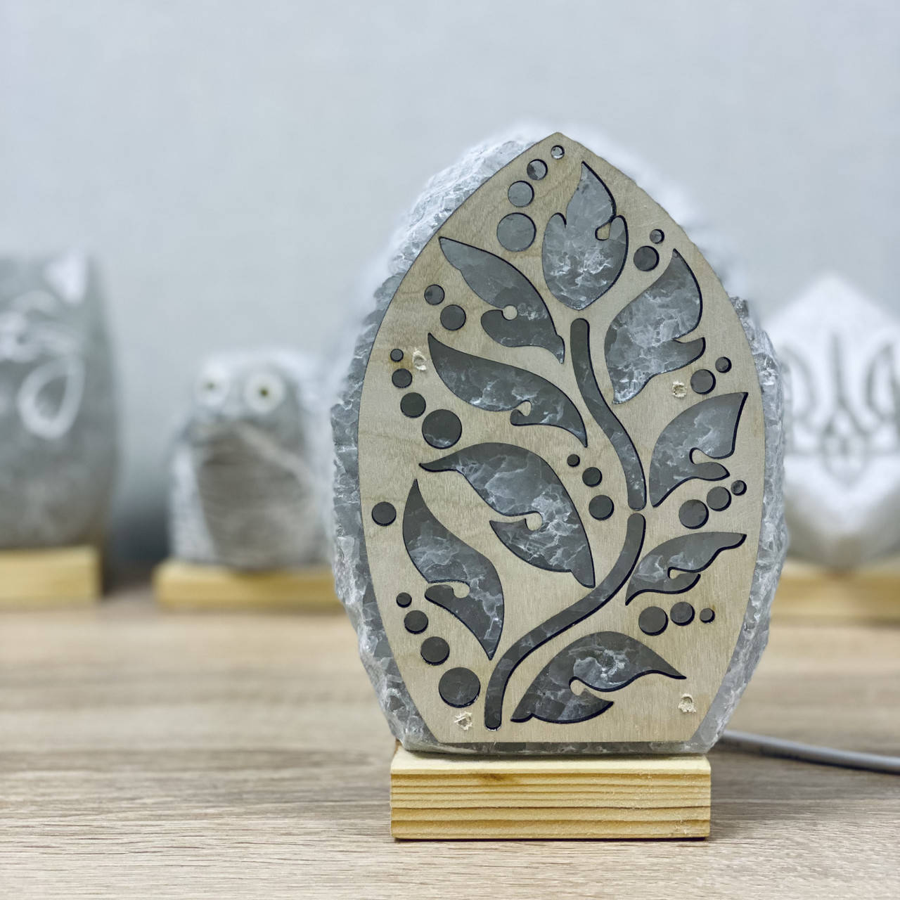 

Соляная лампа "Листик"