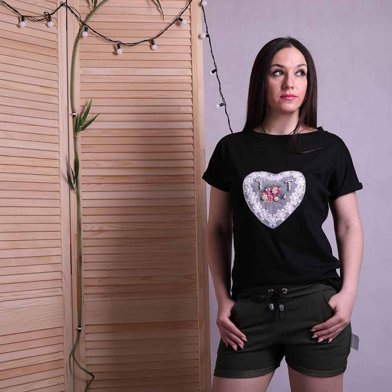 

Женская молодежная футболка " Butterfly" 3 расцветки 50/52, Черный