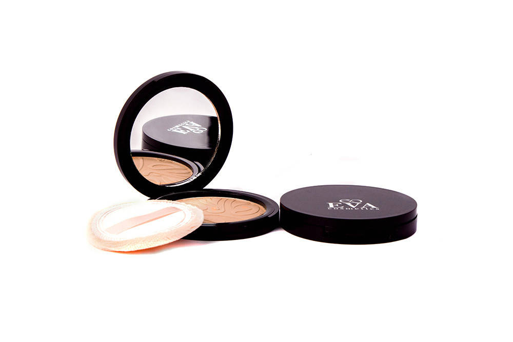

Компактная пудра для лица Eva cosmetics "Классик" 11 г Тон 04