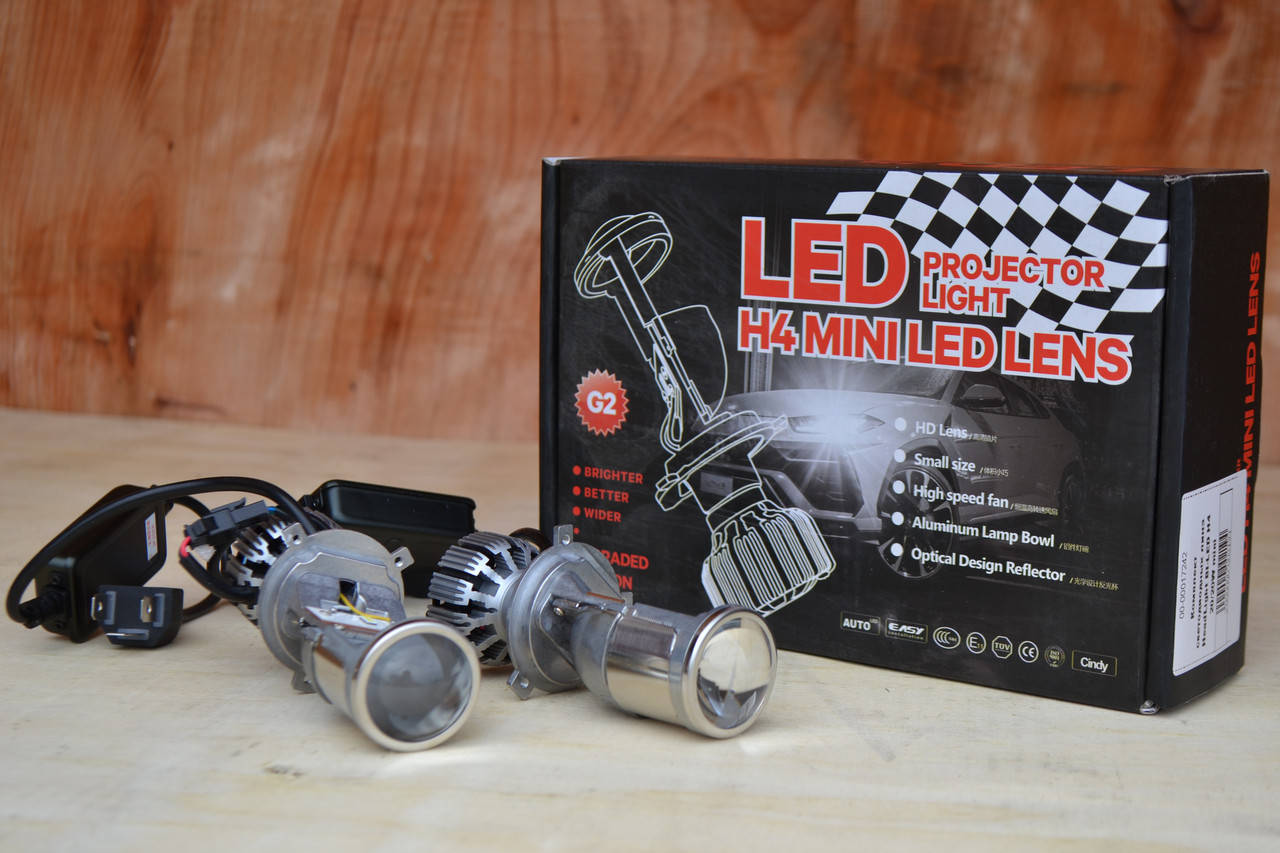 

Лампочки в фару Линзы iDial LED H4 mini XS Ближние свет четкая граница света
