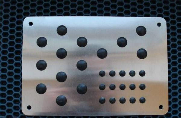 

Подпятник для EVA коврик металический Підпятник для EVA килимків металевий