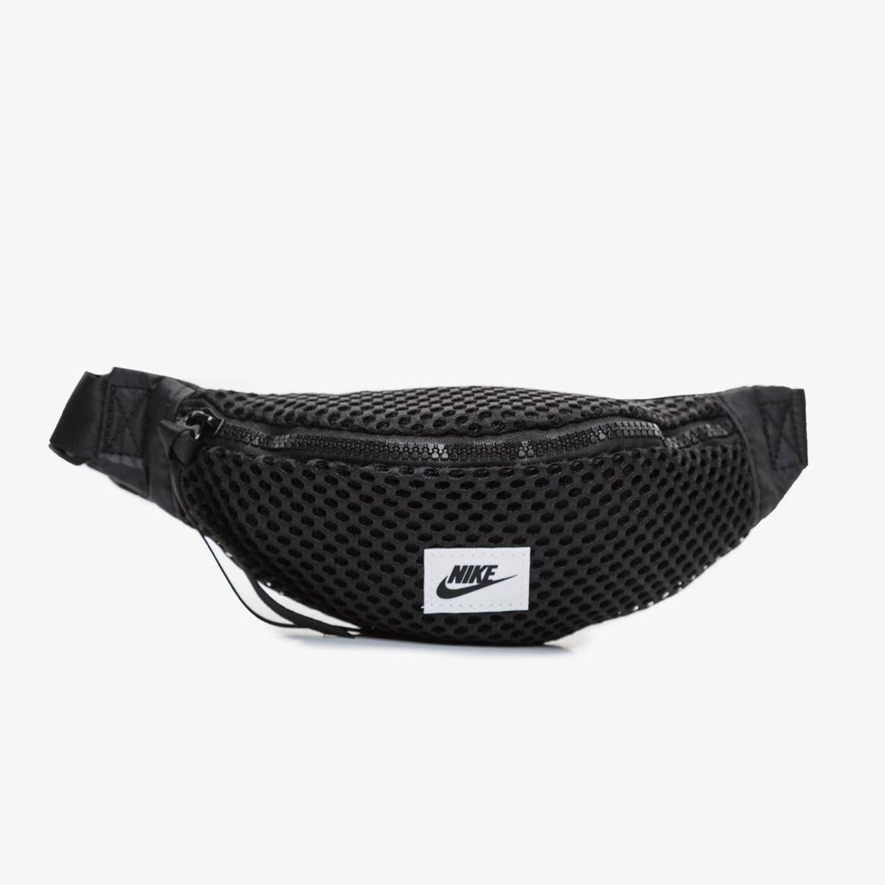 

Сумка на пояс Nike Nk Air Waist Pack - Sm (арт. CU2609-010), Черный