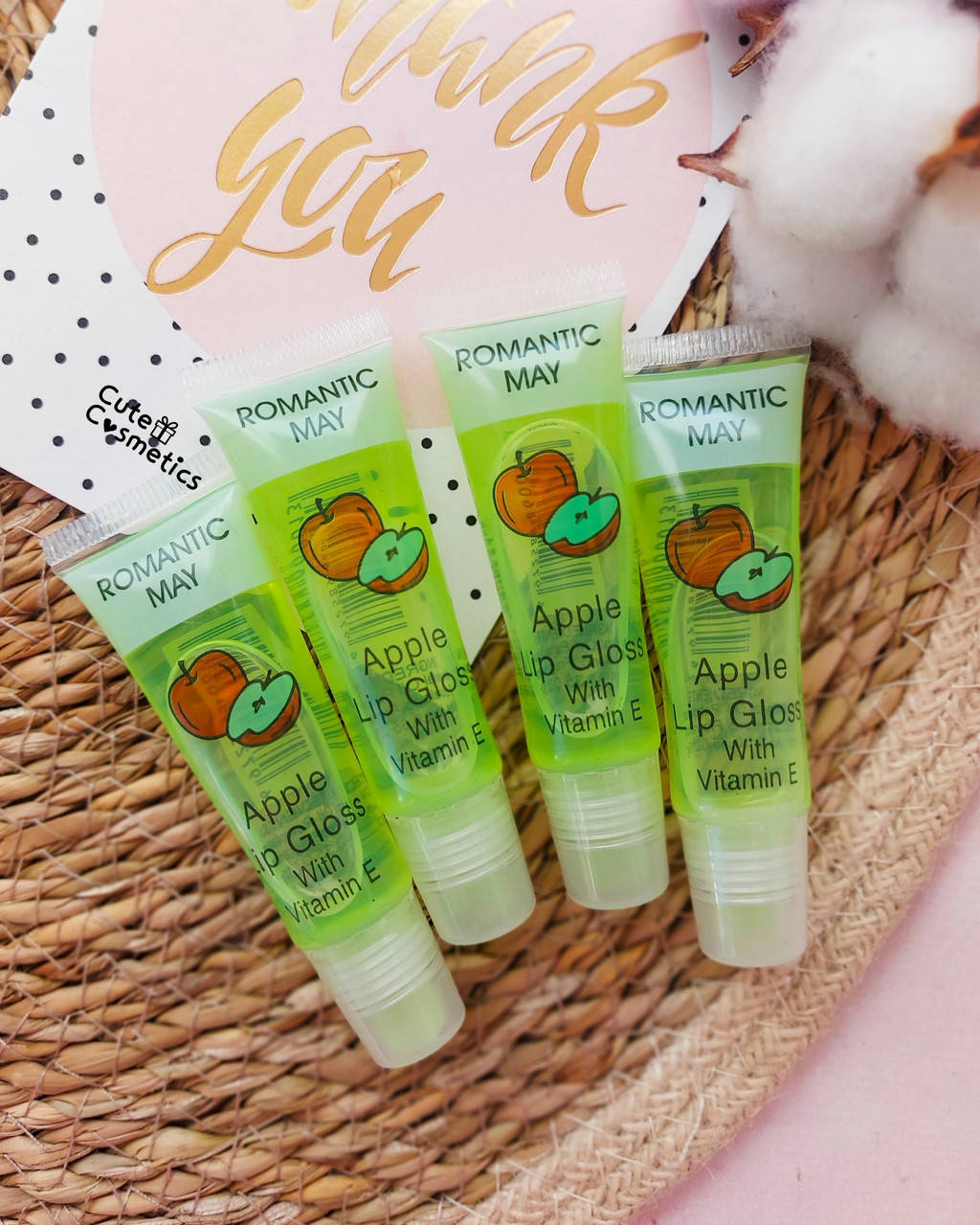 

Прозорий блиск для губ фруктовий Romantic May. Яблоко