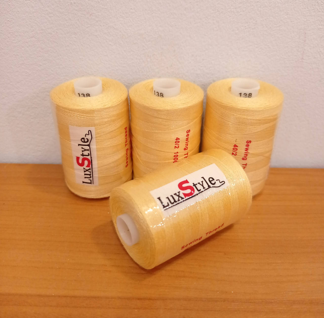

Нитки швейные LuxStyle 40/2-1000м (100% полиэстeр) №_138, Разные цвета