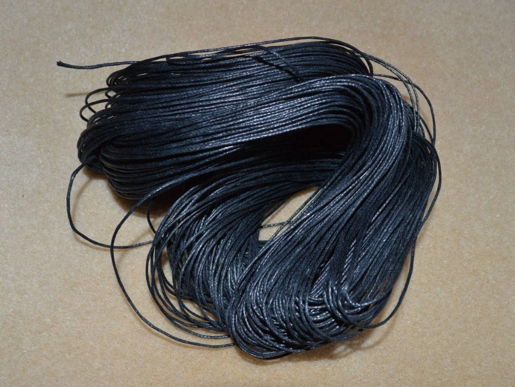 

Черный вощеный шнур 1 мм