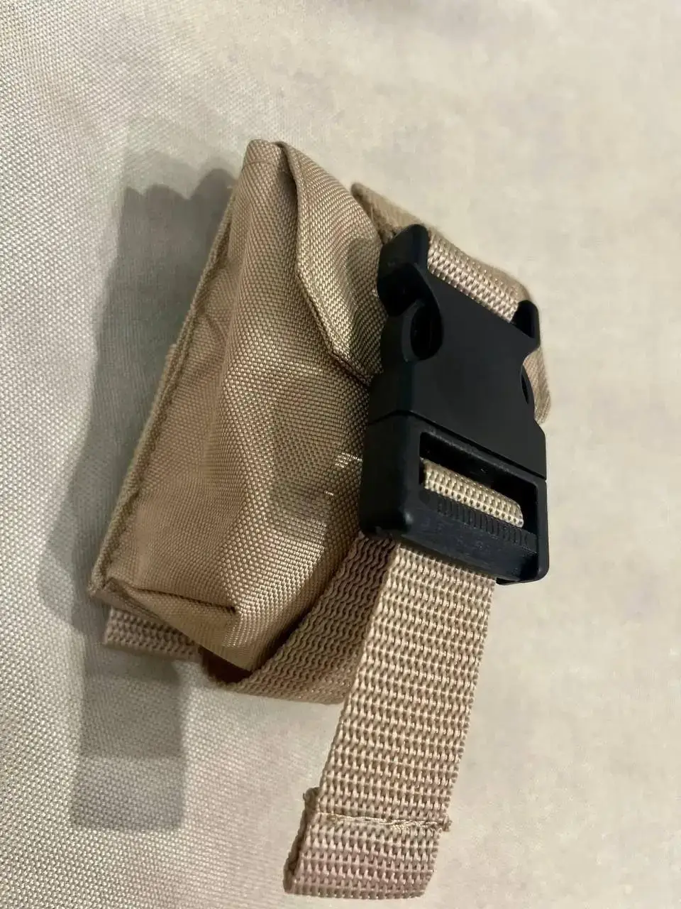 

Подсумок Cordura 600 для гранат тактический на Молле цвета песочный койот I Подгранатник Fast-tex из Кордуры водостойкий