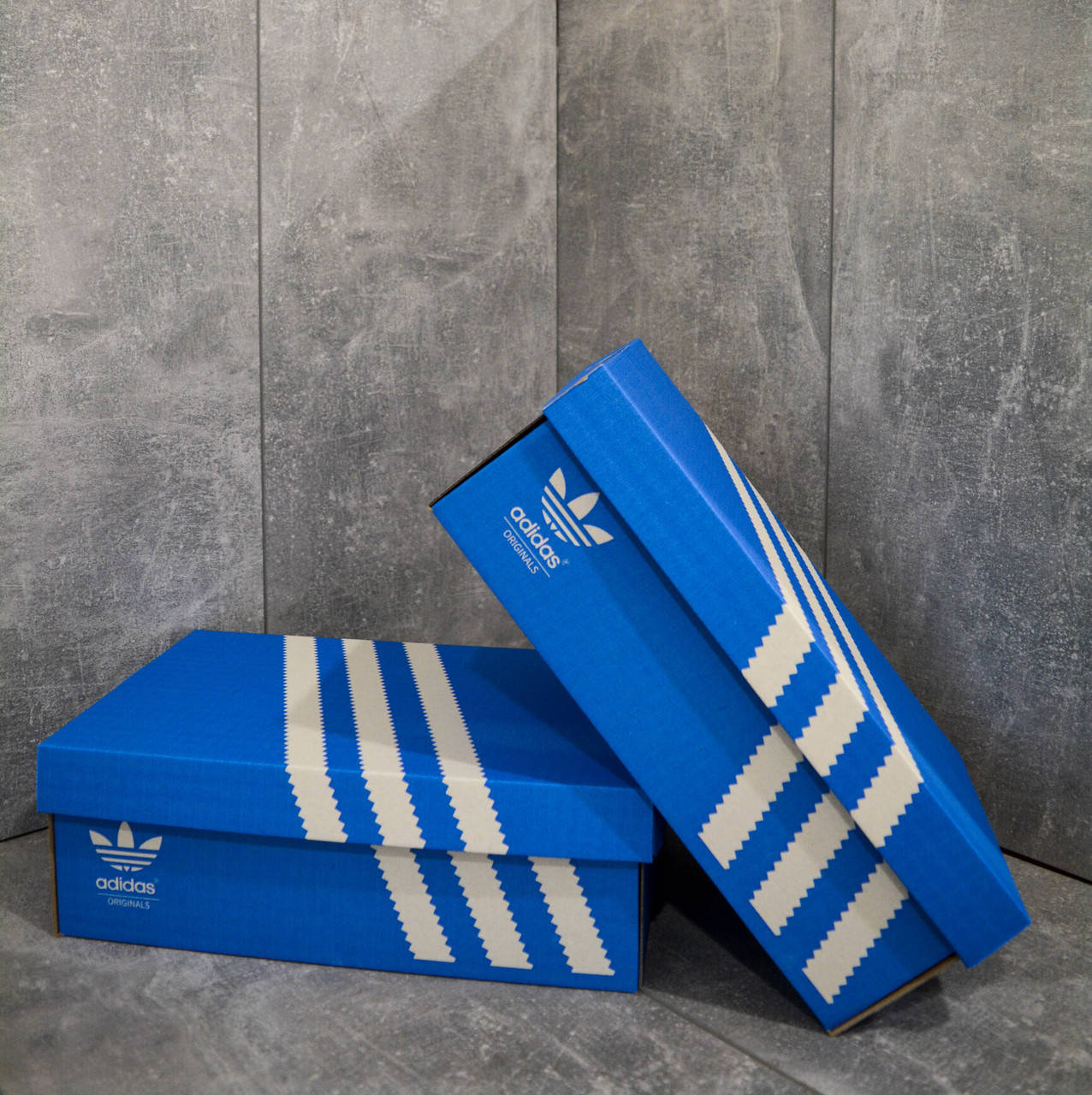 

Adidas! 2022 Коробка Адидас ! Брендовая Коробка!, Белый