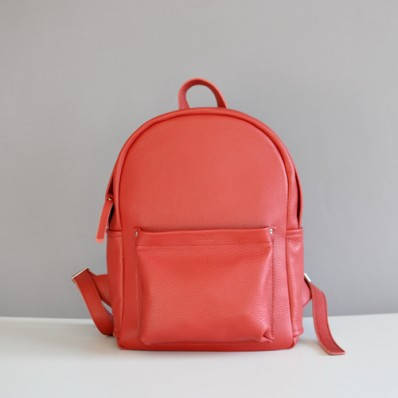 

Женский кожаный рюкзак Jizuz Carbon Red красный