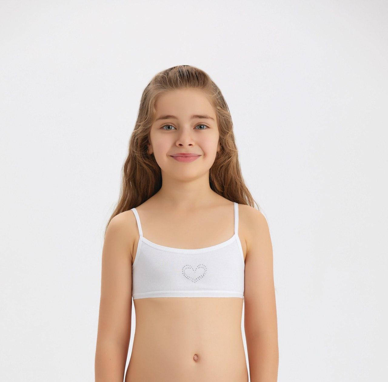 

Детский топик для девочек со стразами Baykar белый топ для подростков на тонких бретелях Байкар на детей 4762 6-158-164, белый