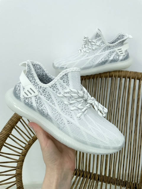 

Кроссовки мужские YZY FGG сетка лето, белый. 43 - 27см