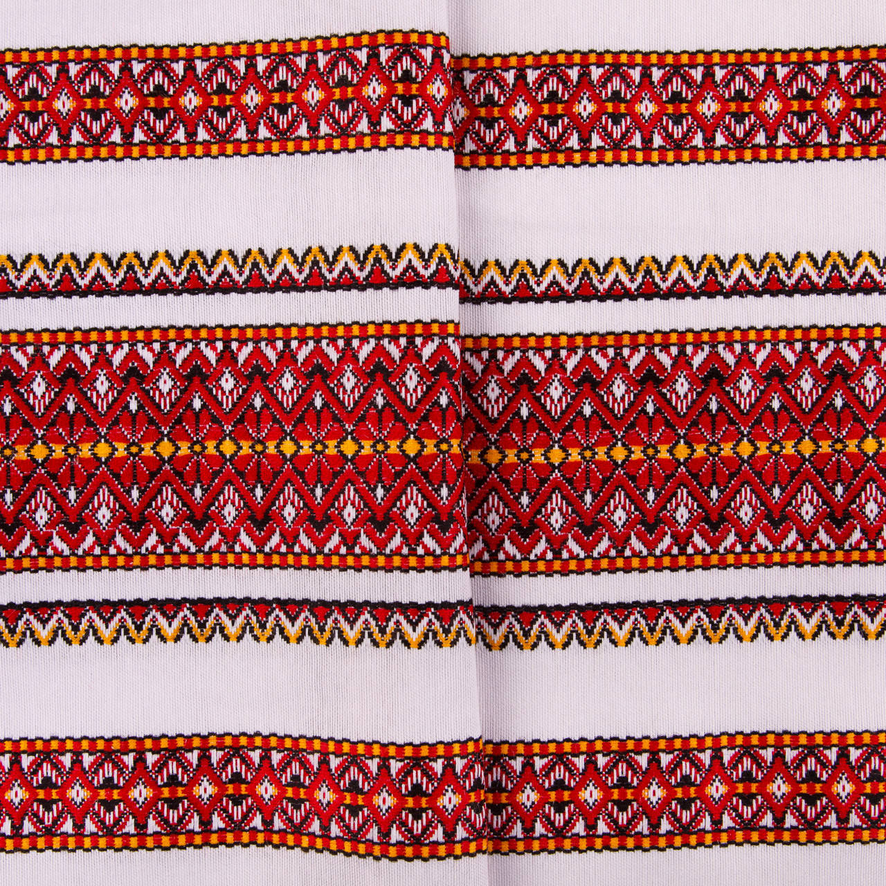 

Декоративная ткань с украинским орнаментом "Сатурн" ТД-32 (3/1) от 1 м/пог