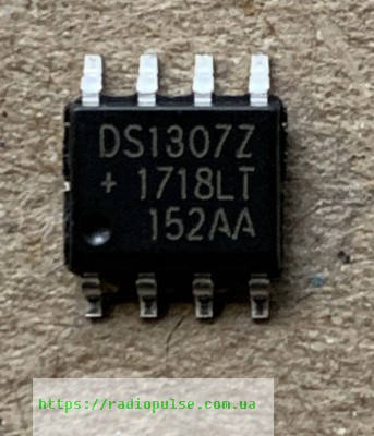 

Микросхема DS1307Z , smd