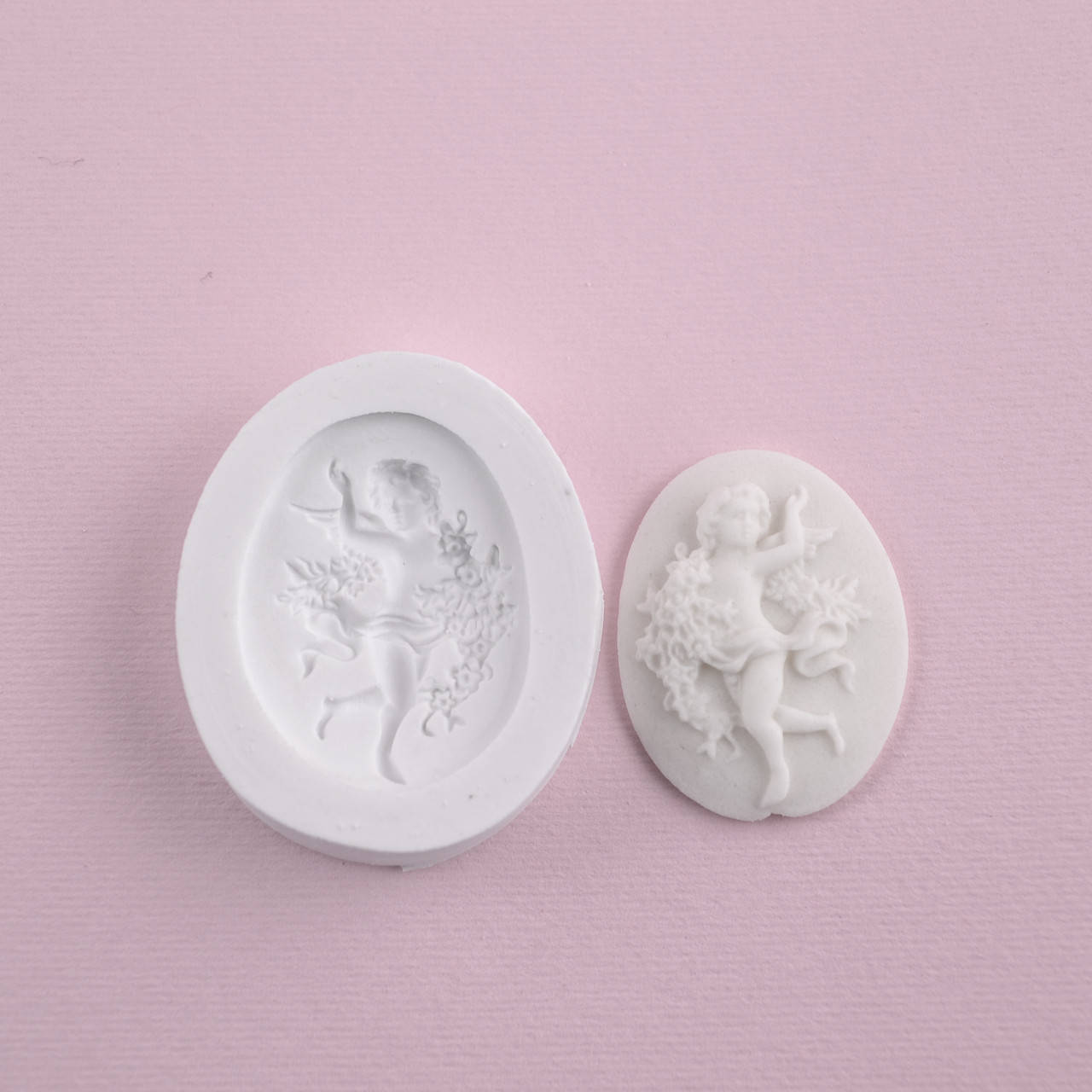 

Силиконовый молд Камея девочка 3.9х4.8 см