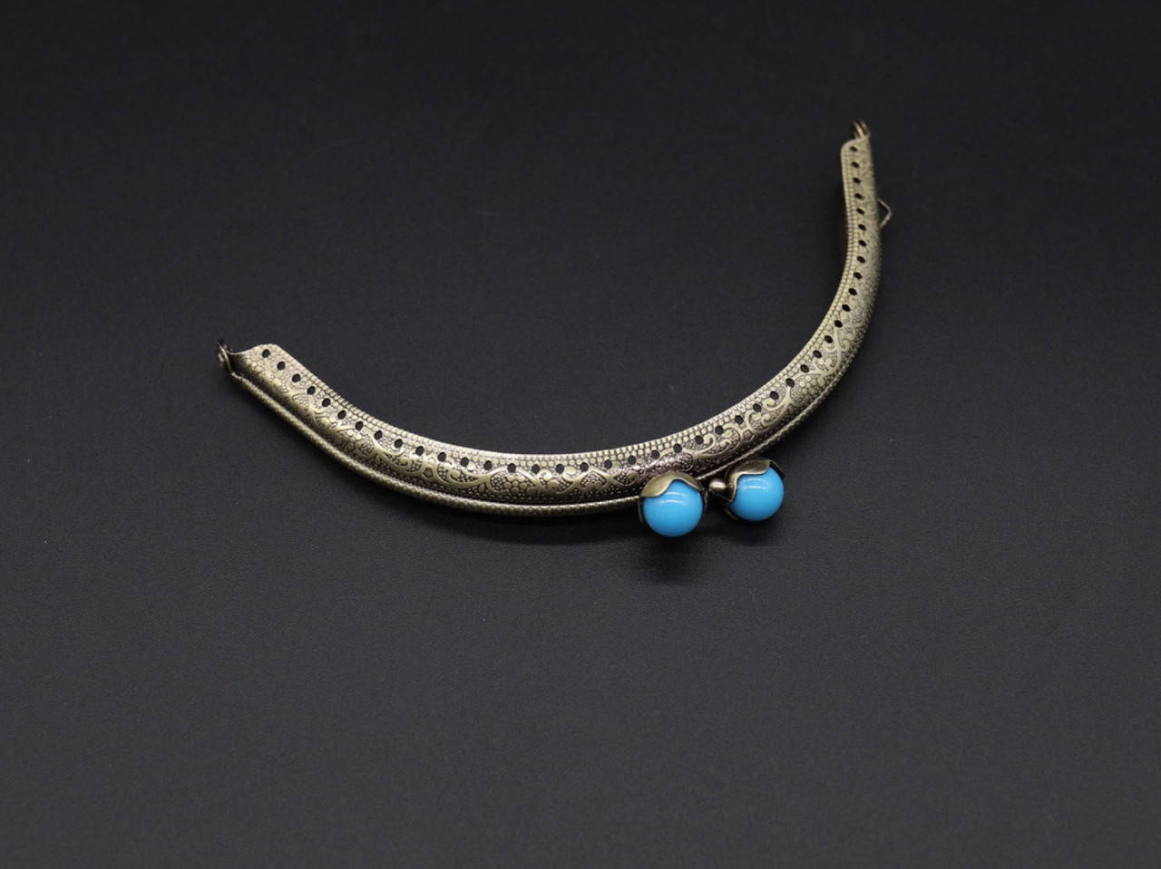 

Фермуар. Цвет "антик". 12см.