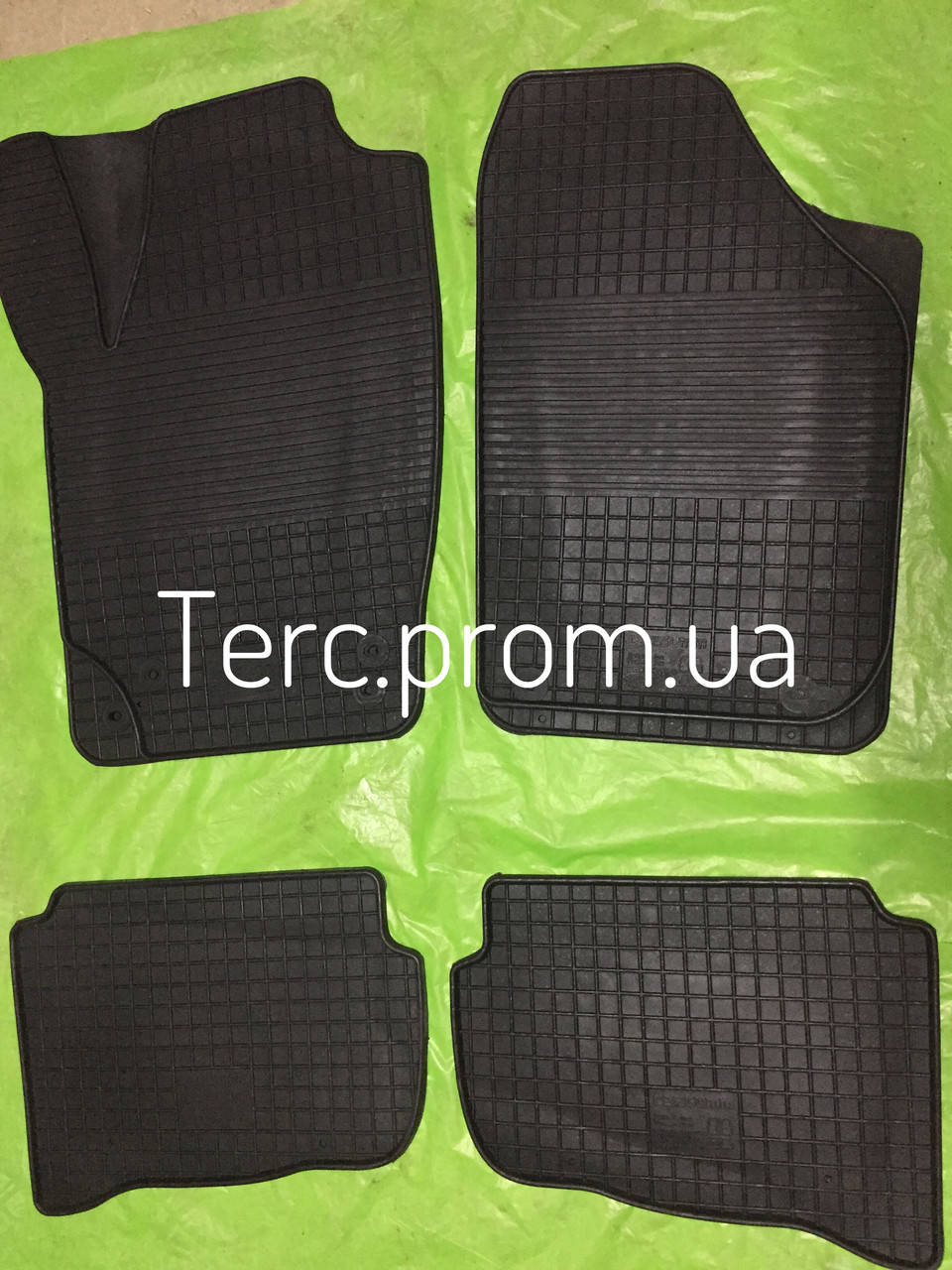 

Автомобильные коврики Skoda Fabia II (2007-2014)