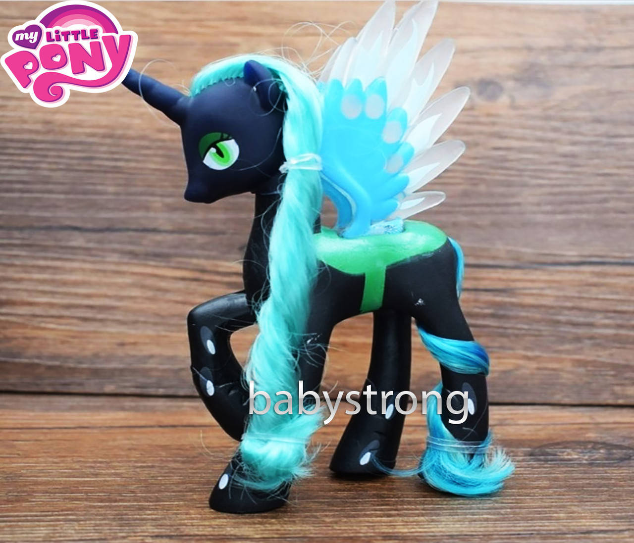 

Фигурка Пони 14 СМ My Little Pony Принцесса Кризалис Мой маленький пони Игрушка для девочек Единорог