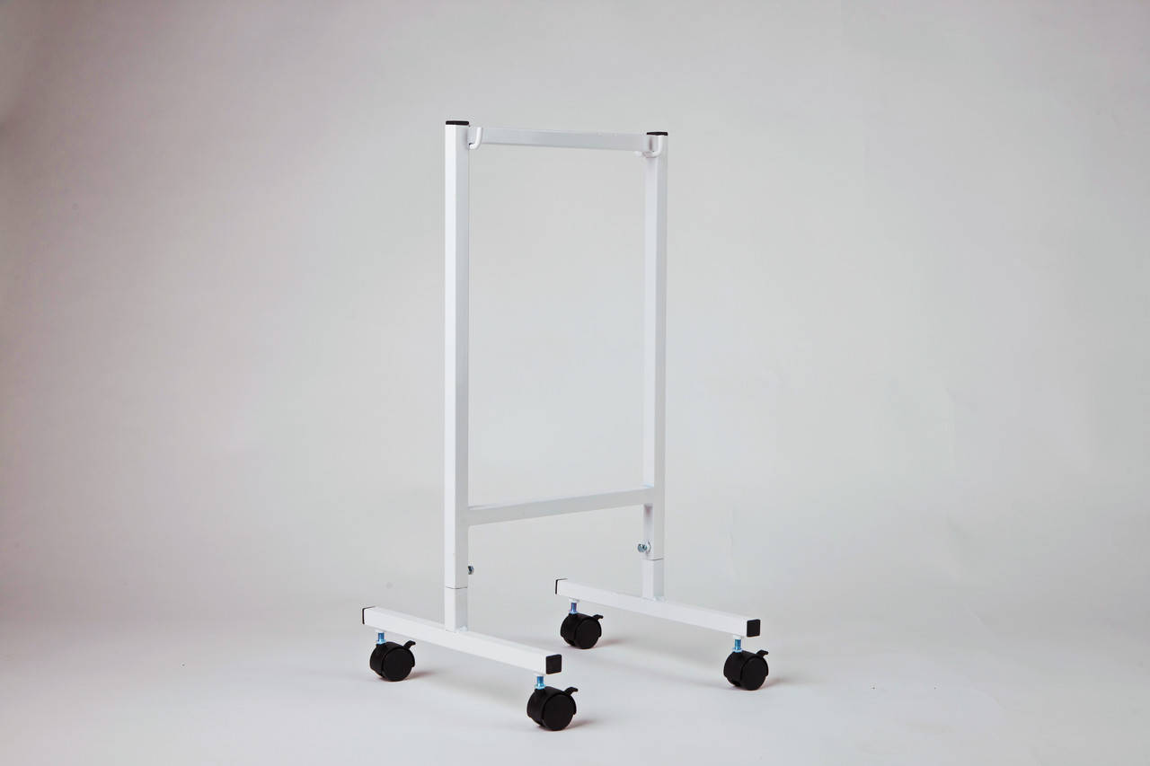 

Ножки белые маленькие стойки для обогревателей Венеция шириной 600 мм производитель teplo.kr.ua