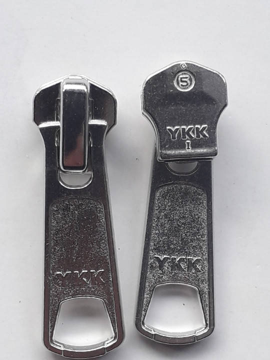 

Бегунок YKK к металлической молнии №5 никель