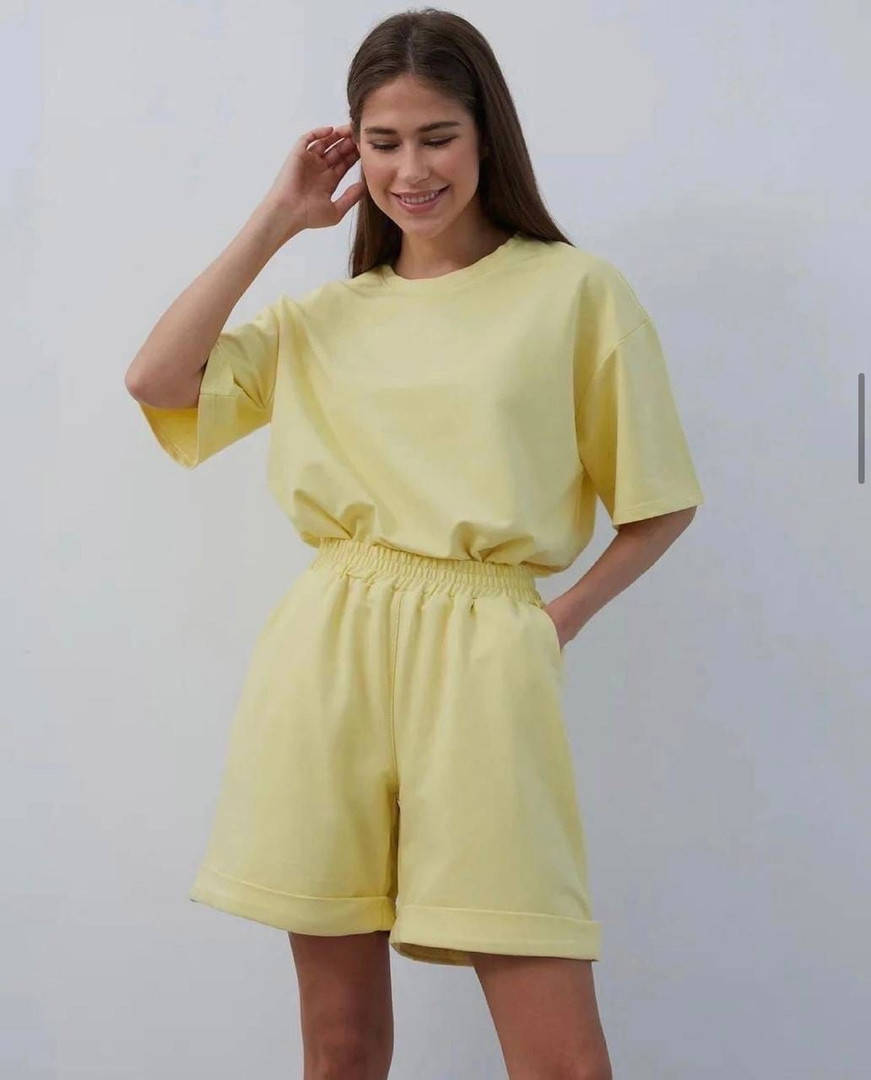 

Женский летний спортивный костюм двойка шорты+футболка