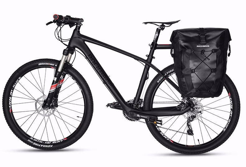 

Сумка на багажник Lord водонепроникна чорна NEW