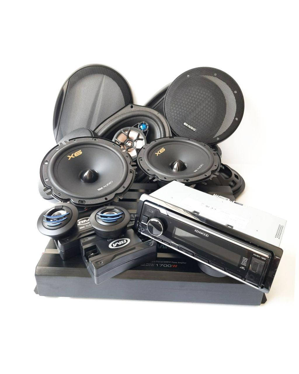 

Набор автоакустики:Магнитола Kenwood KMM-125+Овальные BOSCHMANN+16 см компонентные динамики+Усилитель