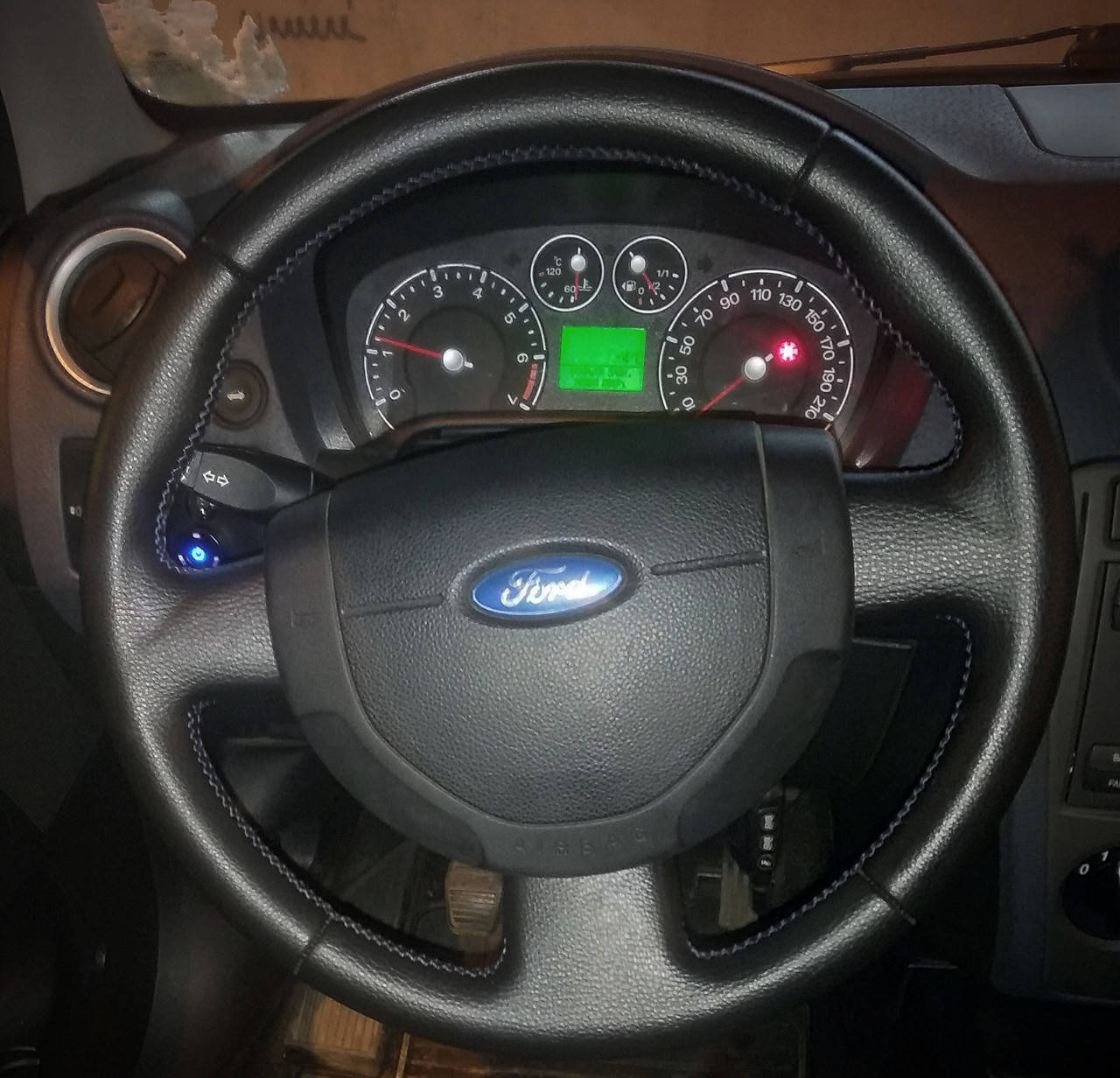 

Чехол - оплетка из натуральной кожи на руль Ford Fusion, Черный