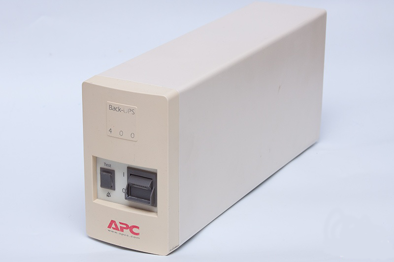 APC back-ups 400. APC back-ups 400 400 va. APC back-ups 400i. Блок back ups 400. Back ups 400