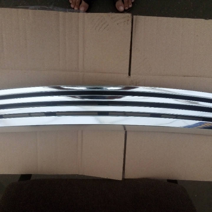 

Решетка радиатора ВАЗ 2170 без значка ХРОМ тюнинг