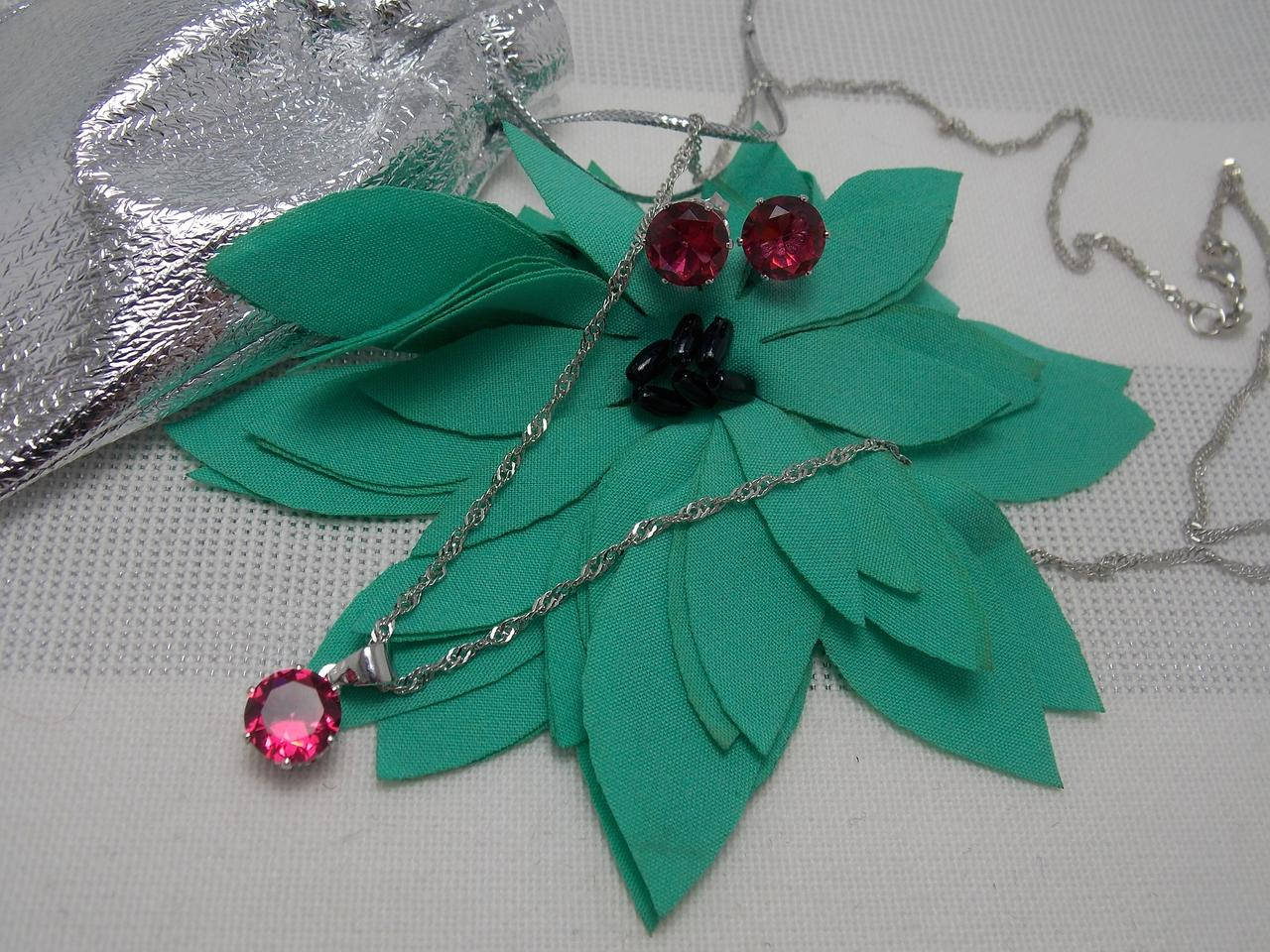 

Комплект украшений Сияние рубинчик покрытие серебро