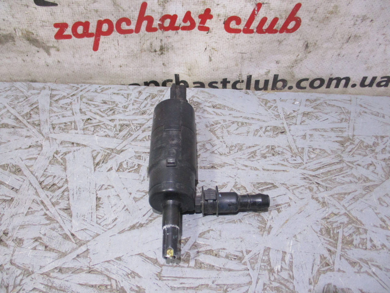 

Насос / мотор омивача 3B7955681 9918770 VW Polo 02-09