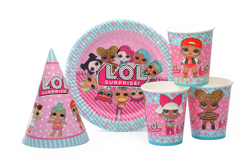 

Набор посуды с колпачками "Куклы ЛОЛ" на 10 персон