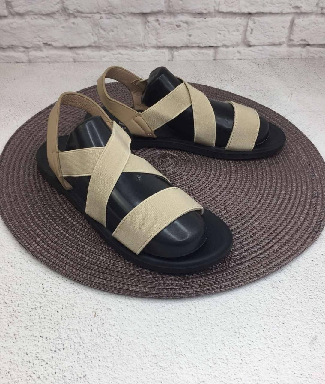 

Женские летние босоножки бежевые на плоской подошве ( 36-41 р.)