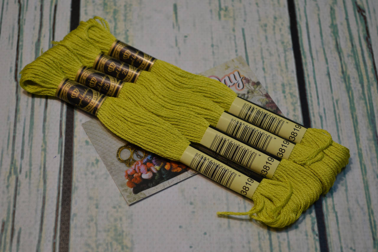 

Мулине Royal Broderie, цвет №3819