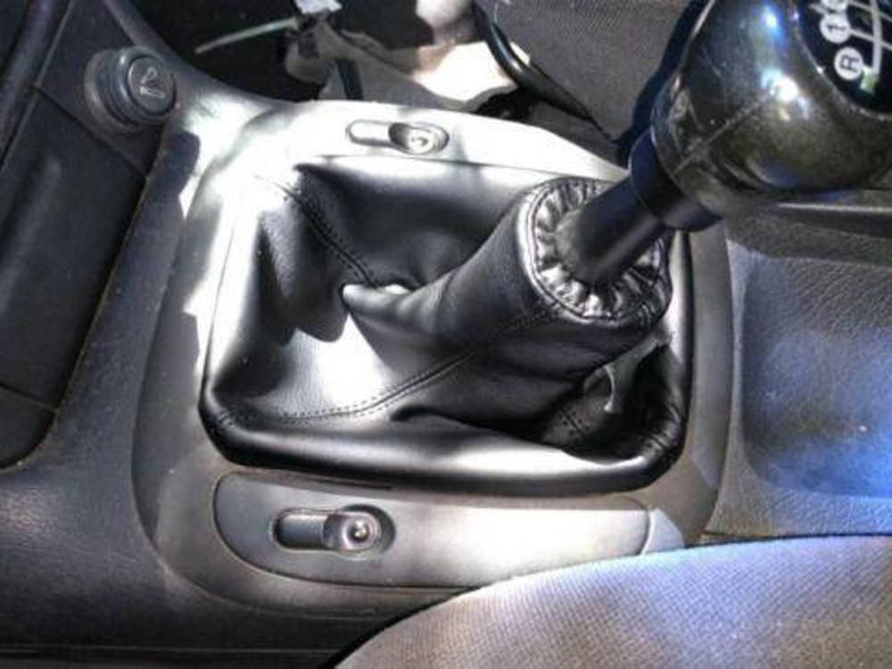 

Чехол ручки кпп Opel Vectra A 1988-1995 / Чехол на кулису Опель Вектра А