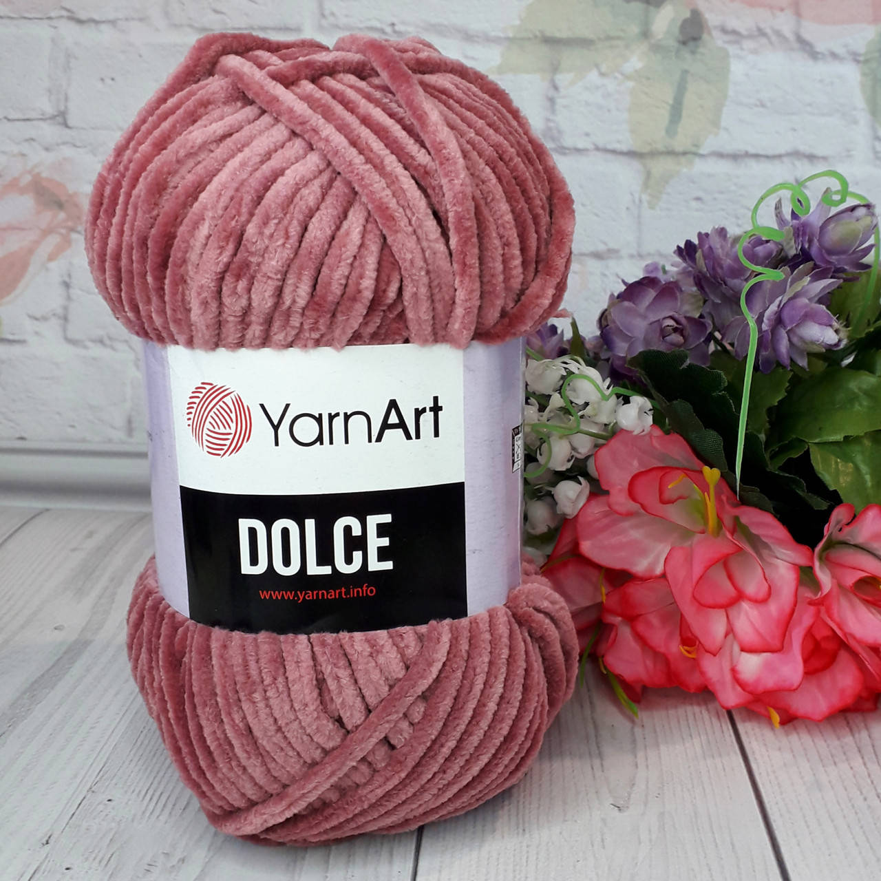 

Плюшева пряжа YarnArt Dolce (Ярнарт Дольче)