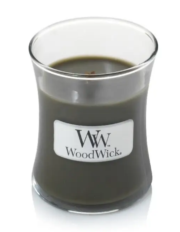 

Ароматическая свеча с ароматом свежесрезанной ели Woodwick Mini Frasier Fir 85 г