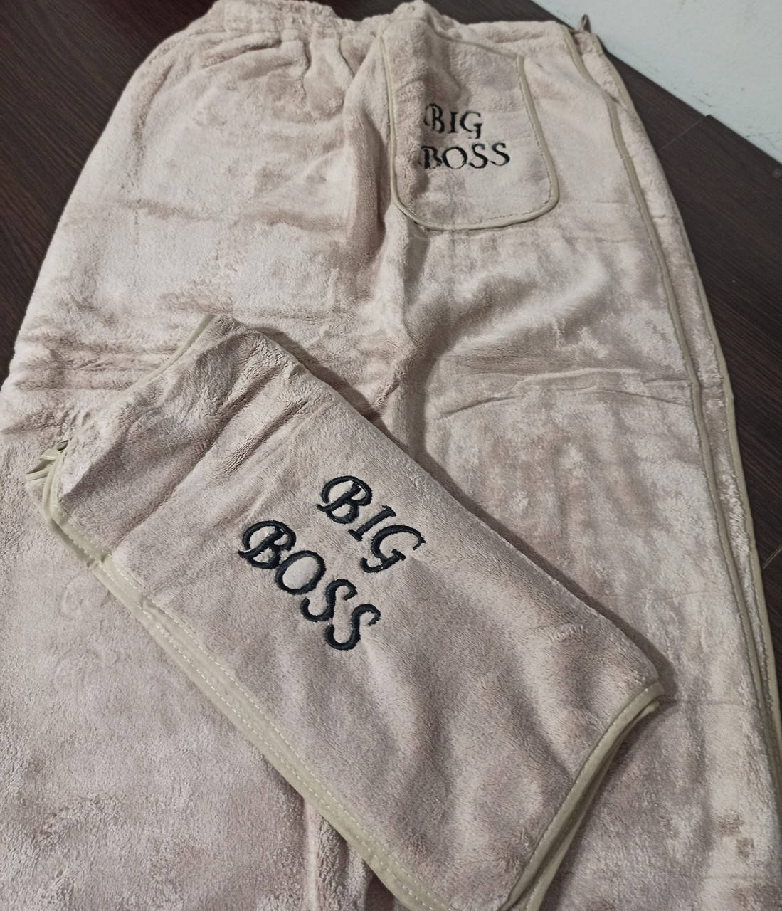 

Набор для бани сауны ванны, микрофибра для мужчин цвет бежевый.