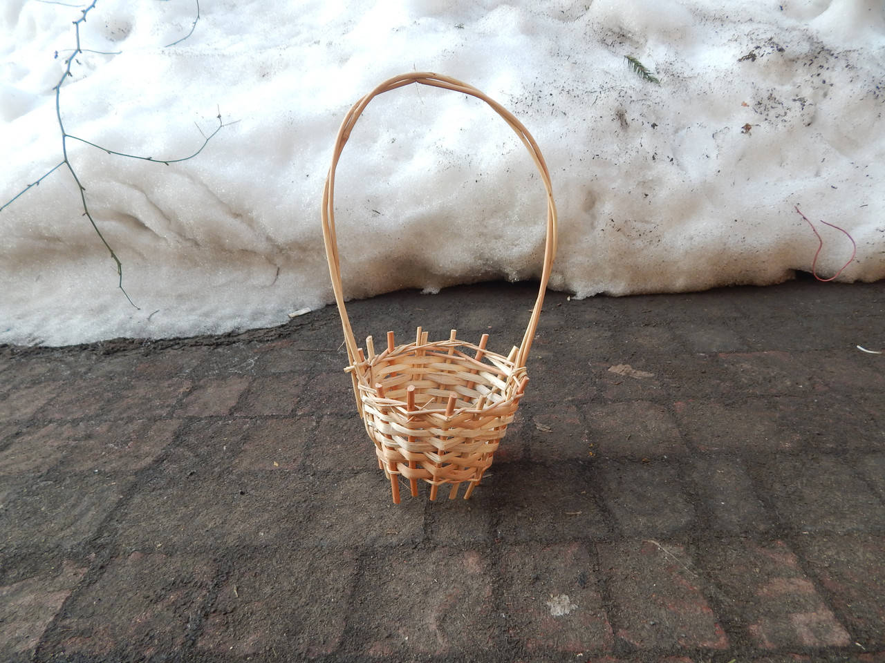 

Подарочная корзина из лозы "Плошка"